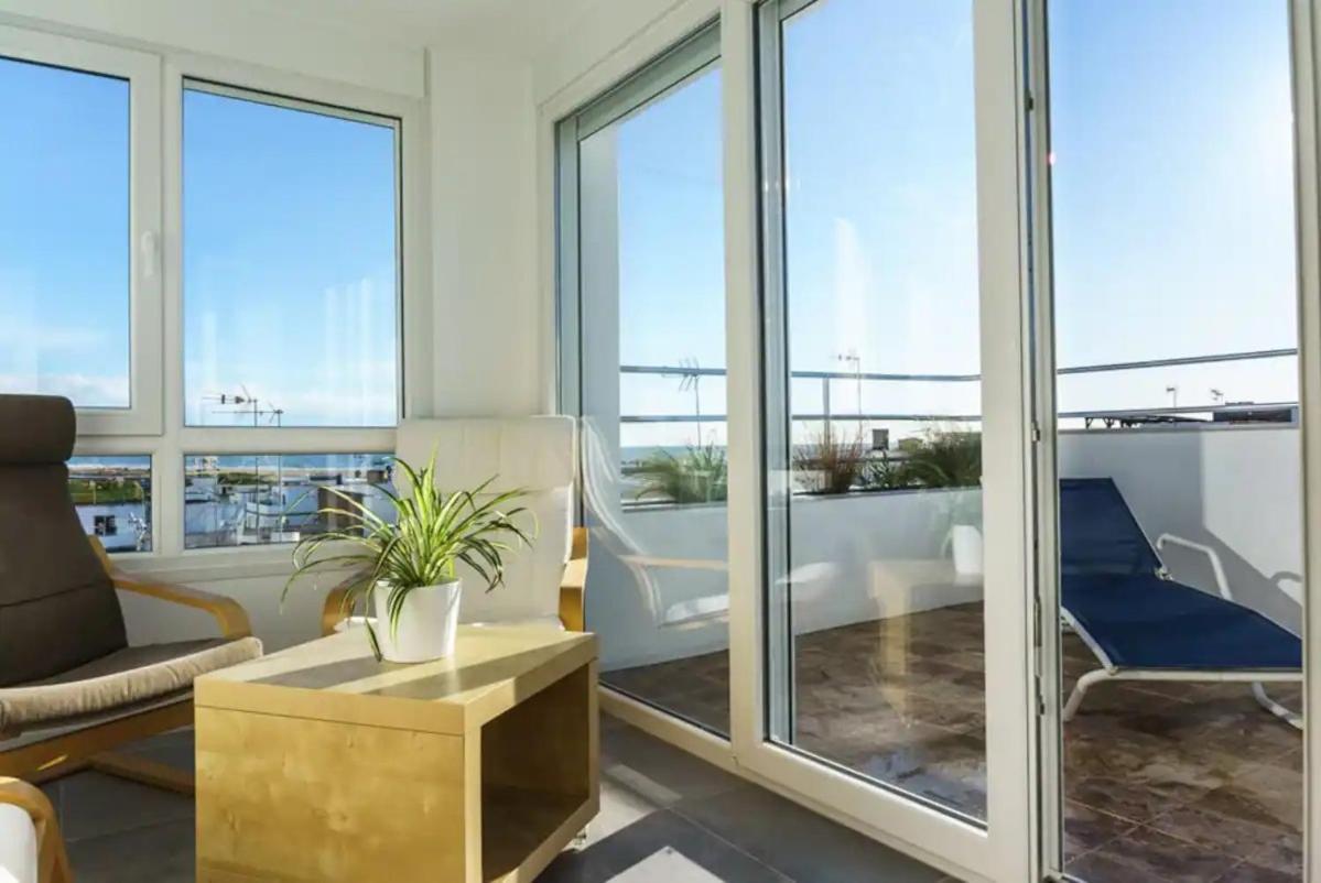 Apartamento Con Terraza Vistas Al Mar. Кониль-де-ла-Фронтера Экстерьер фото