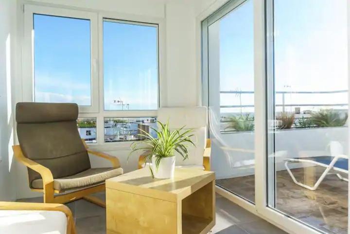 Apartamento Con Terraza Vistas Al Mar. Кониль-де-ла-Фронтера Экстерьер фото