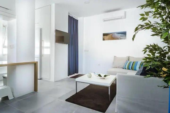 Apartamento Con Terraza Vistas Al Mar. Кониль-де-ла-Фронтера Экстерьер фото