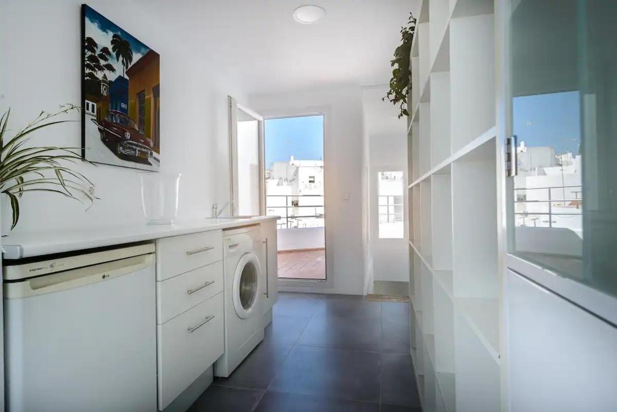 Apartamento Con Terraza Vistas Al Mar. Кониль-де-ла-Фронтера Экстерьер фото
